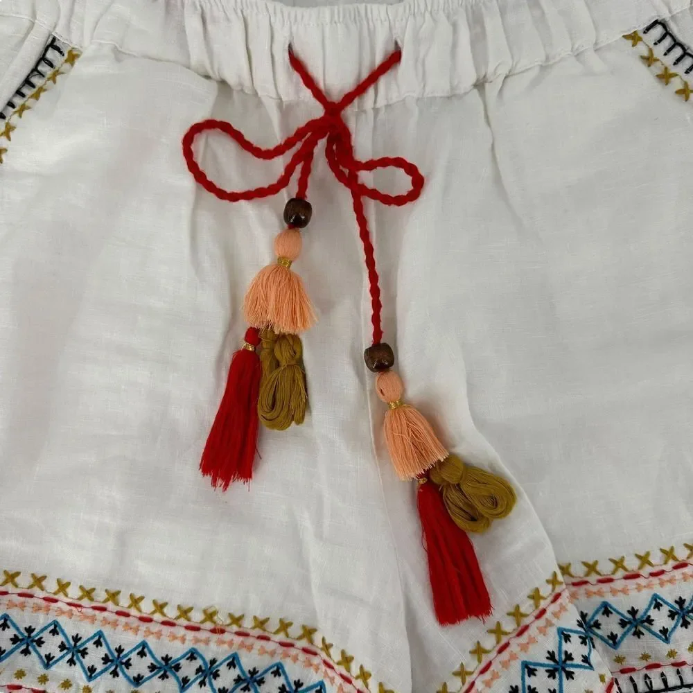 Artisan NY Linen Shorts White Embroidered Bohemian Tassel Size S Elastic Waist